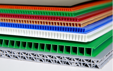Bulk PP corrugated plastic sheets for packaging and logistics