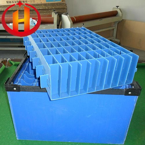 Caja de láminas de plástico corrugado en venta.jpg Caja de láminas de plástico corrugado en venta.jpg