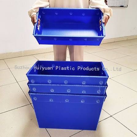 Plastikwellpappenbehälter.jpg