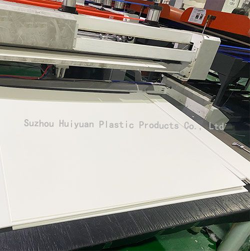 White UV-resistant pp hollow sheets for coroplast signs