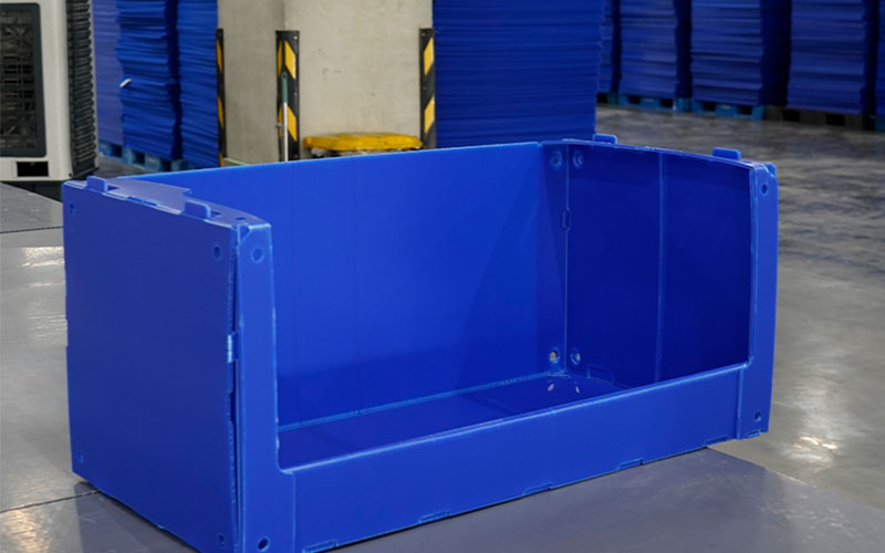 أنواع مختلفة من رفوف التخزين في المستودعات